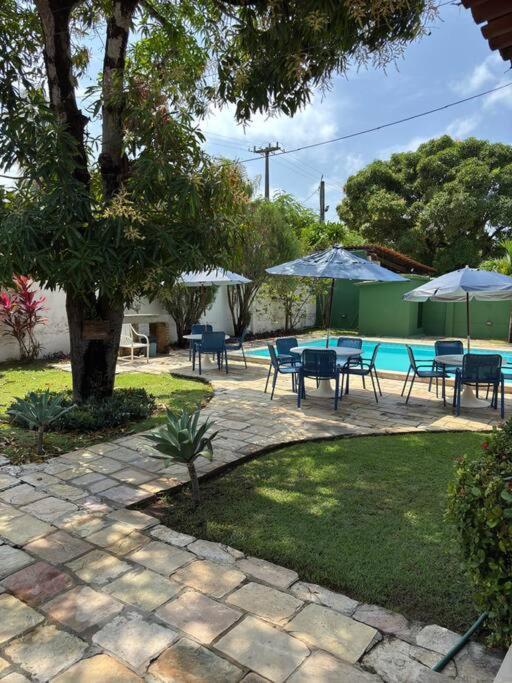 Ampla Casa De 3 Quartos Com Piscina *
